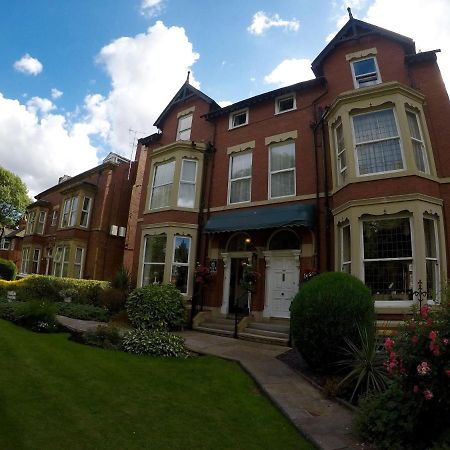 Rostrevor Hotel - Guest House ベリー エクステリア 写真