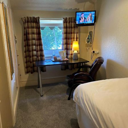 Rostrevor Hotel - Guest House ベリー エクステリア 写真